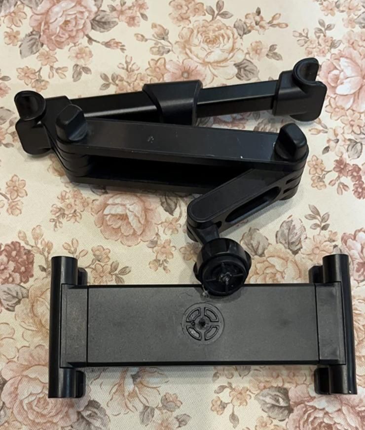 Car Mount Holder for Tablets & Phones (4.7-12.9 inches) with 360-Degree Rotation